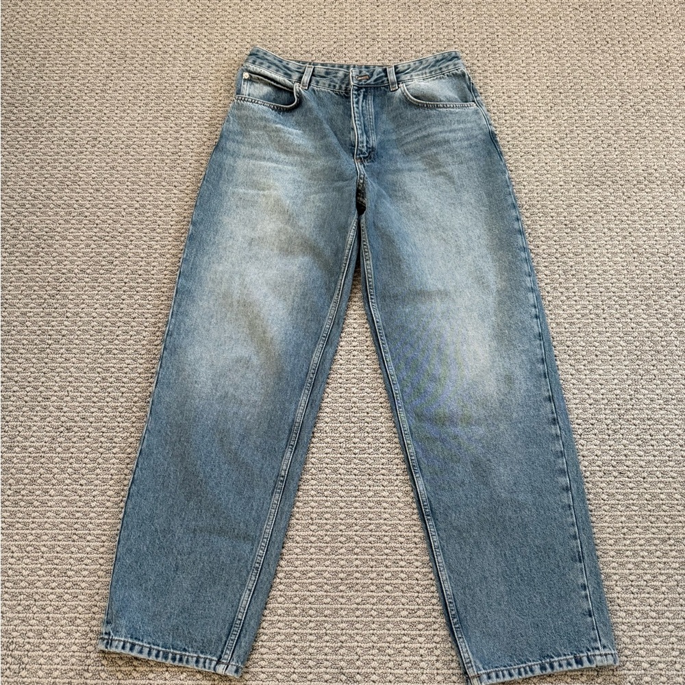 Massimo Dutti Light Blue Barrel Leg ladies jeans